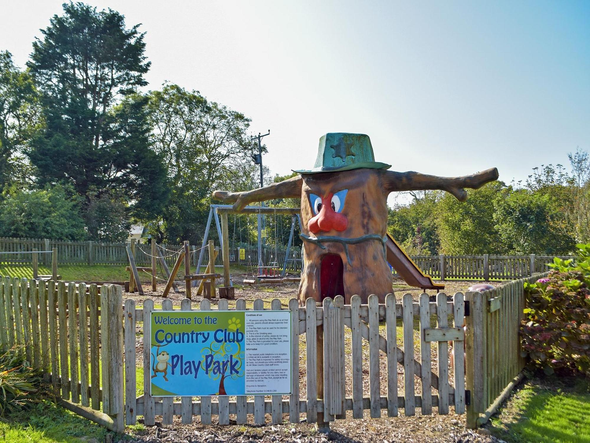 Vila Keepers Nook - Dinas Country Club Exteriér fotografie